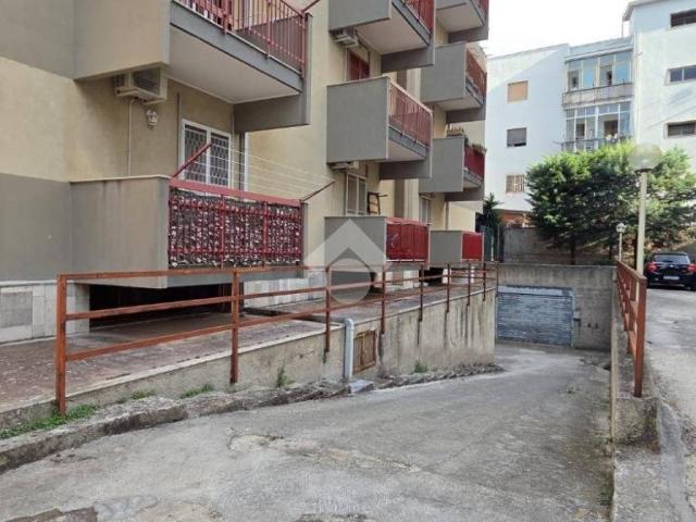 Appartamento in vendita a Bari BA