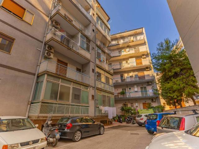 Appartamento in vendita a Bari BA