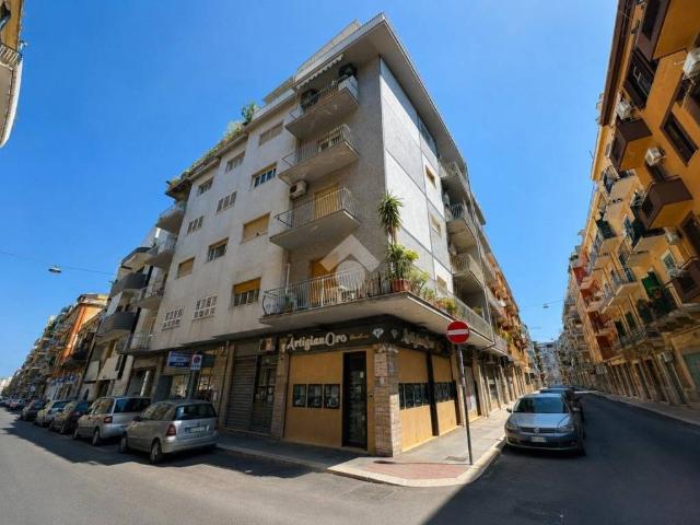 Appartamento in vendita a Bari BA