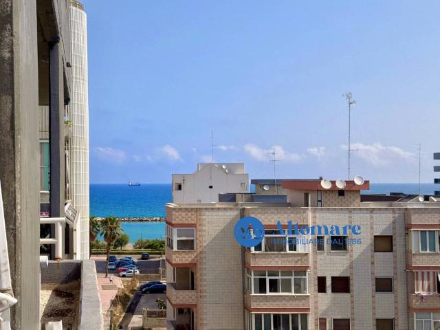 Appartamento in vendita a Bari BA