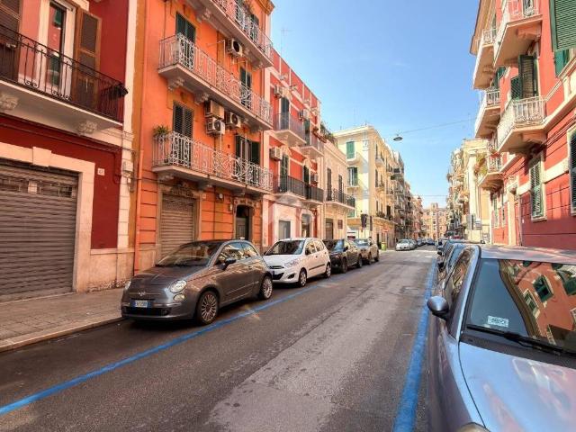 Appartamento in vendita a Bari BA