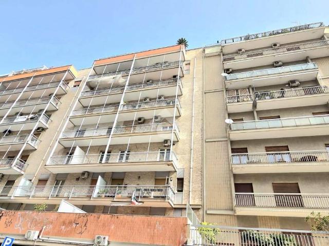 Appartamento in vendita a Bari BA