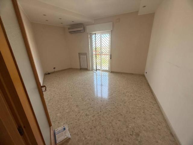 Appartamento in vendita a Bari BA