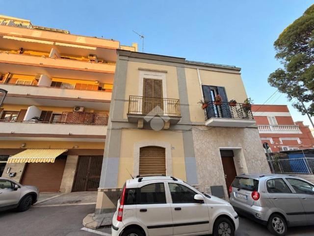 Appartamento in vendita a Bari BA