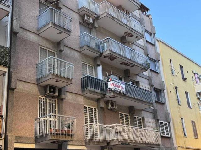 Appartamento in vendita a Bari BA
