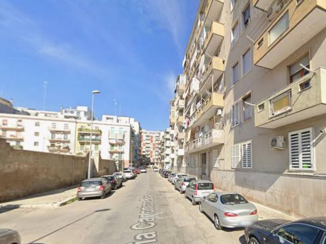 Appartamento in vendita a Bari BA