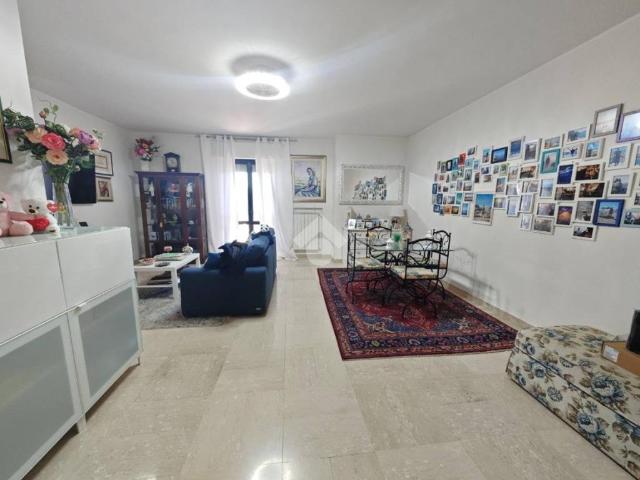 Appartamento in vendita a Bari BA