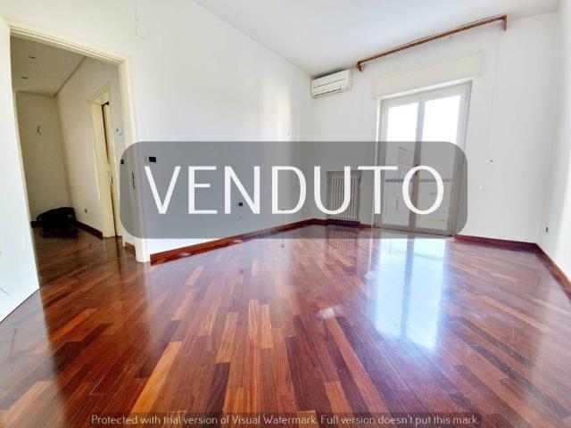 Appartamento in vendita a Bari BA