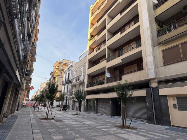 Appartamento in vendita a Bari BA