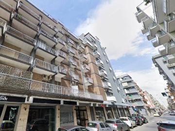 Appartamento in vendita a Bari BA