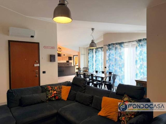 Appartamento in vendita a Barlassina MB
