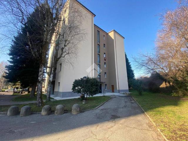 Appartamento in vendita a Barlassina MB