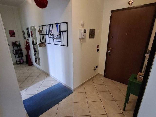 Appartamento in vendita a Barlassina MB