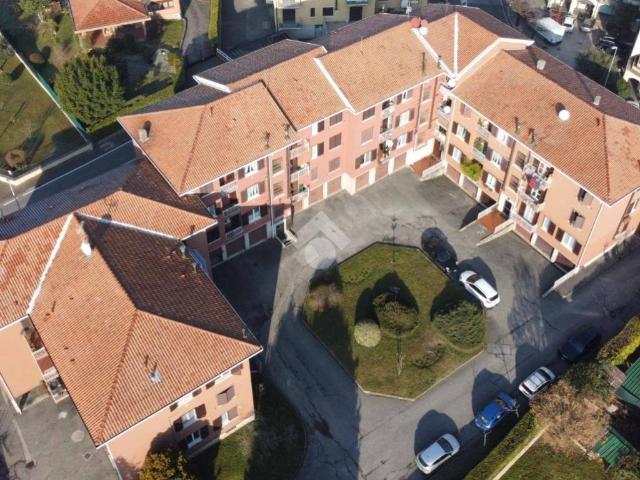 Appartamento in vendita a Barzanò LC