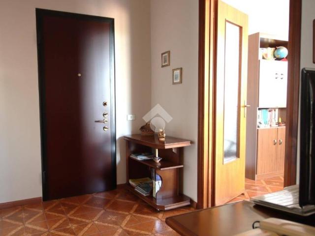 Appartamento in vendita a Barzanò LC
