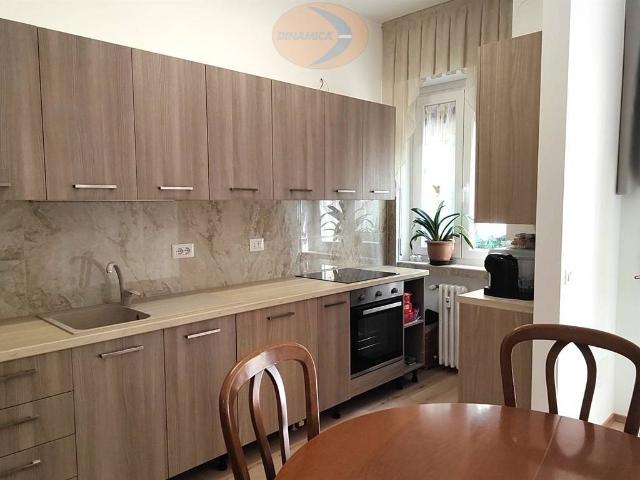 Appartamento in vendita a Barzanò LC
