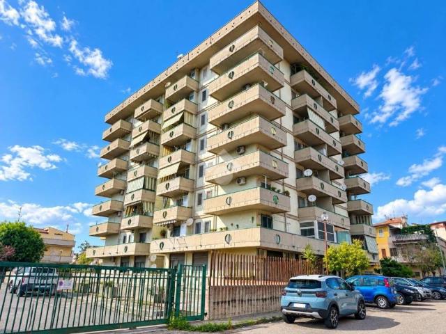 Appartamento in vendita a Battipaglia SA