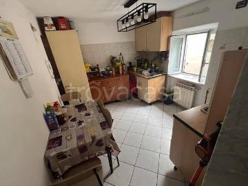 Appartamento in vendita a Bedizzano, Carrara