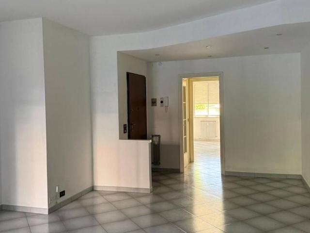 Appartamento in vendita a Beinasco TO