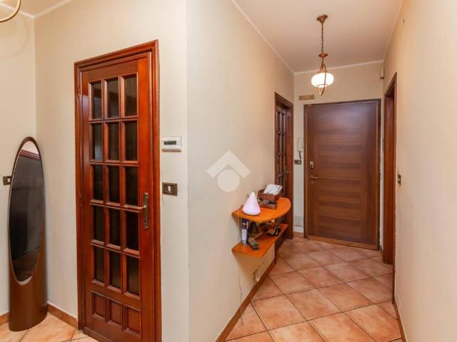 Appartamento in vendita a Beinasco TO