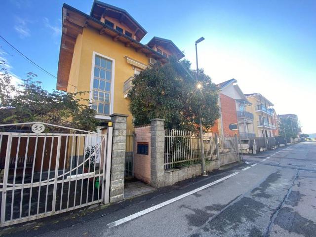 Appartamento in vendita a Beinasco TO