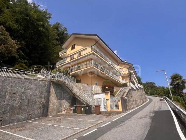 Appartamento in vendita a Belgirate via Carcioni, 1