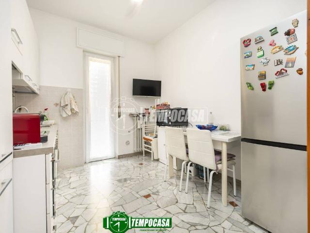 Appartamento in vendita a Bellusco MB