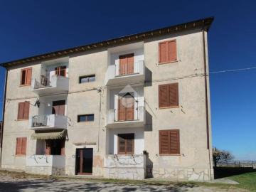 Appartamento in vendita a Bellante TE