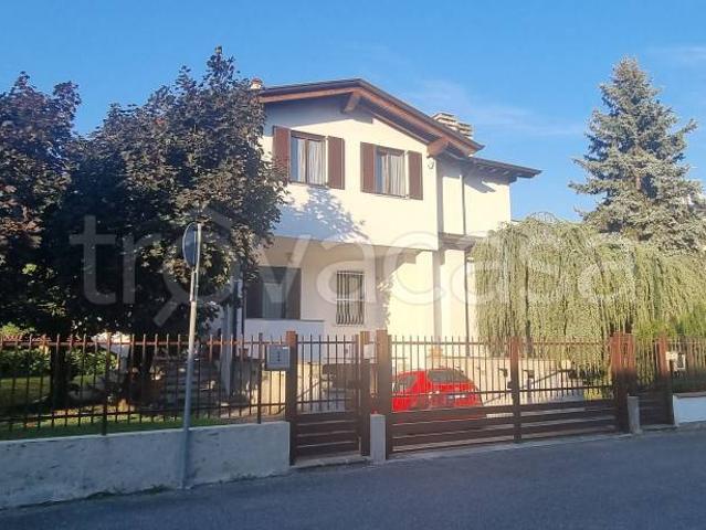 Appartamento in vendita a Bellinzago Lombardo via Bologna