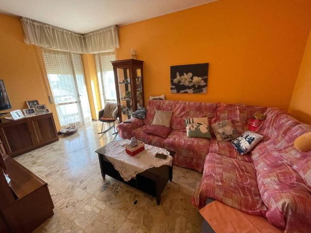 Appartamento in vendita a Bellinzago Novarese NO