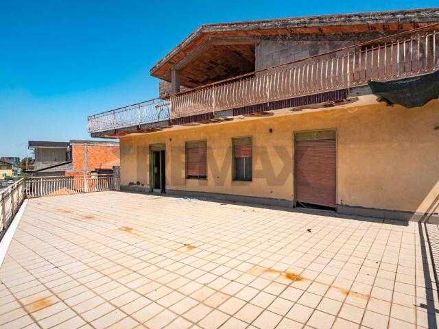 Appartamento in vendita a Belpasso CT