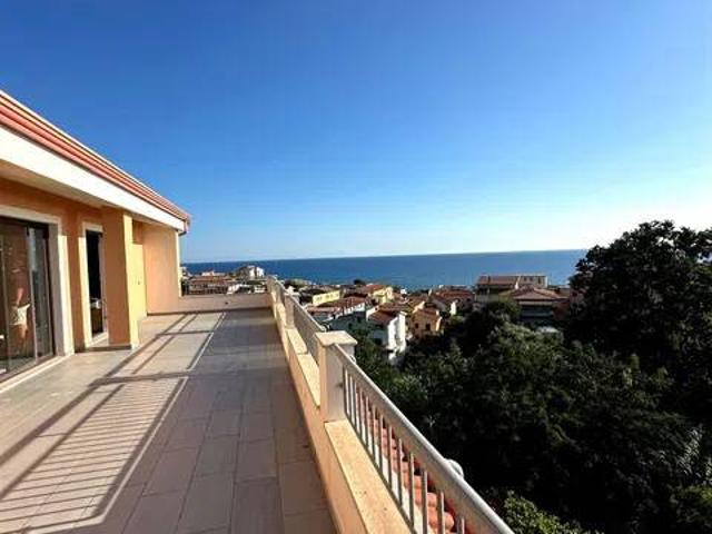 Appartamento in vendita a Belvedere Marittimo CS