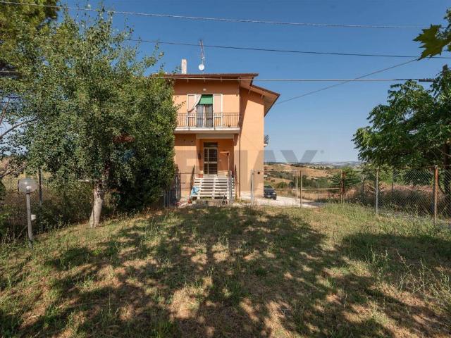 Appartamento in vendita a Belvedere Ostrense AN