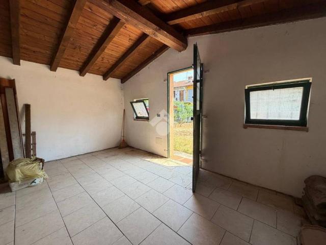 Appartamento in vendita a Besate MI