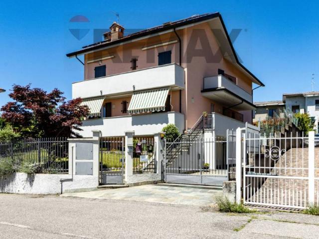 Appartamento in vendita a Besana in Brianza MB