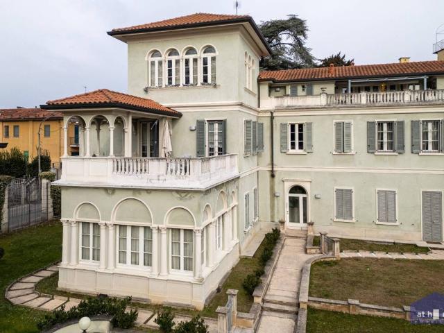 Appartamento in vendita a Besana in Brianza MB