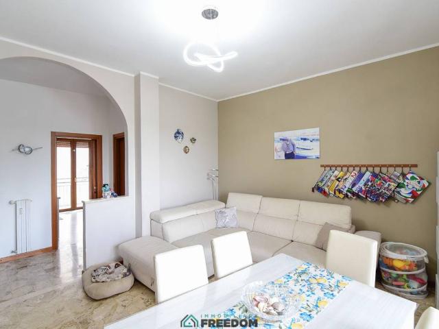 Appartamento in vendita a Besana in Brianza MB