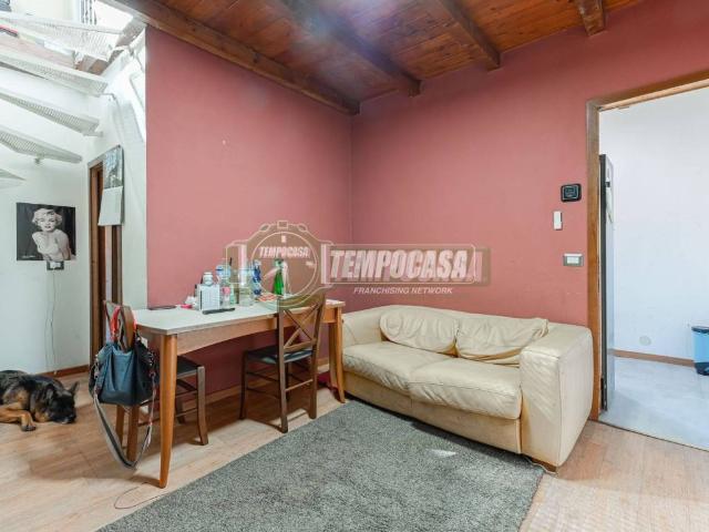 Appartamento in vendita a Bernareggio MB
