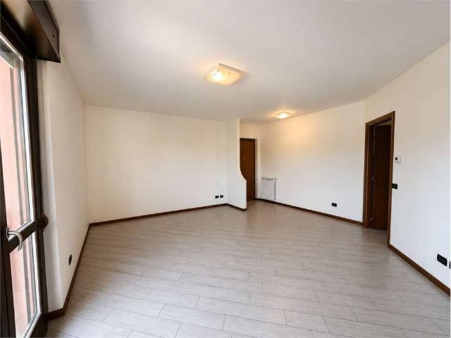 Appartamento in vendita a Bernareggio MB