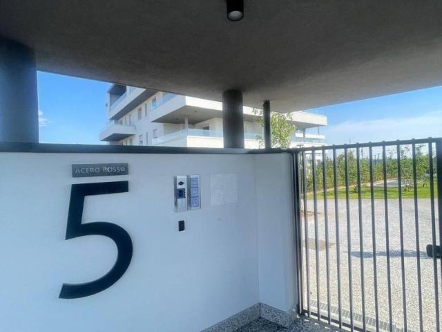 Appartamento in vendita a Bernareggio MB