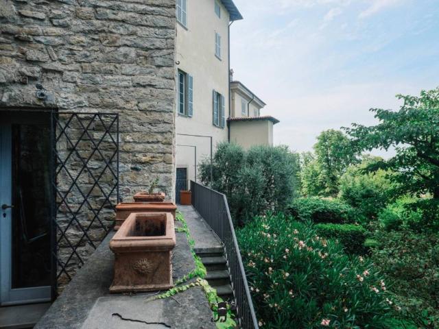 Appartamento in vendita a Bergamo BG