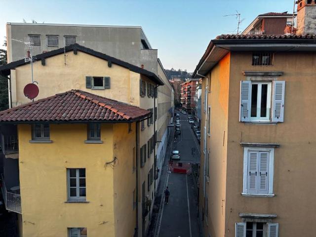 Appartamento in vendita a Bergamo BG