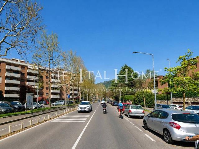 Appartamento in vendita a Bergamo BG