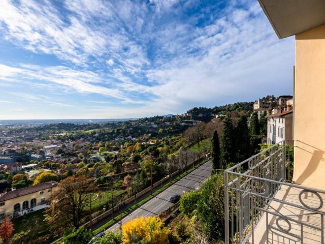 Appartamento in vendita a Bergamo BG