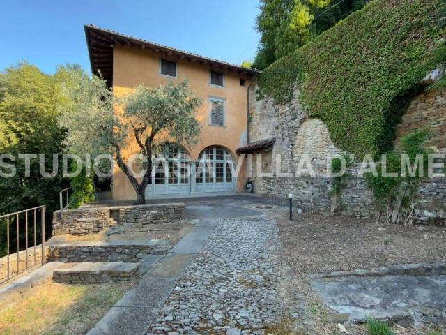 Appartamento in vendita a Bergamo BG