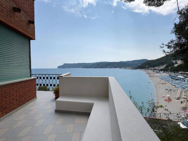 Appartamento in vendita a Bergeggi SV