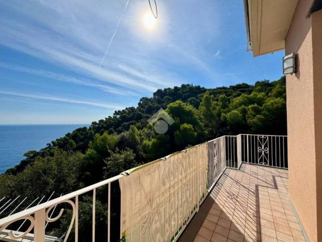 Appartamento in vendita a Bergeggi SV