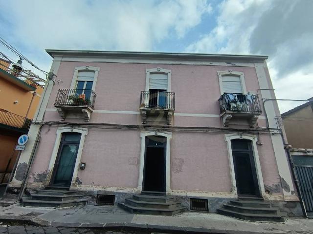 Appartamento in vendita a Biancavilla CT