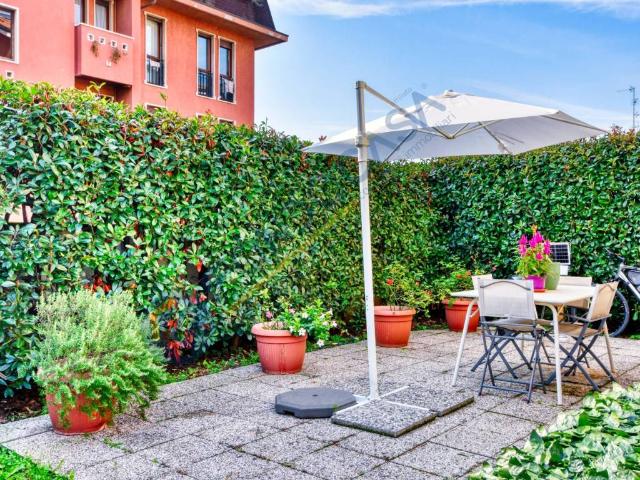 Appartamento in vendita a Biassono MB