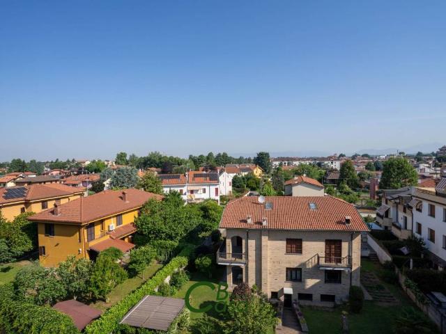 Appartamento in vendita a Biassono MB